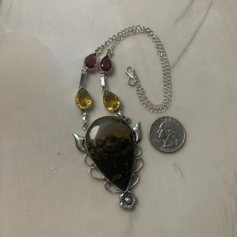2315 Artistic Silver Necklace with Earthy Tones